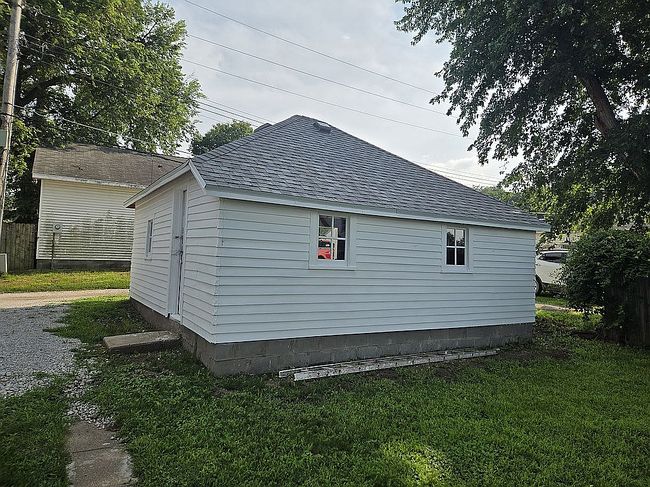 Photo of 1105 13th St, Auburn, NE