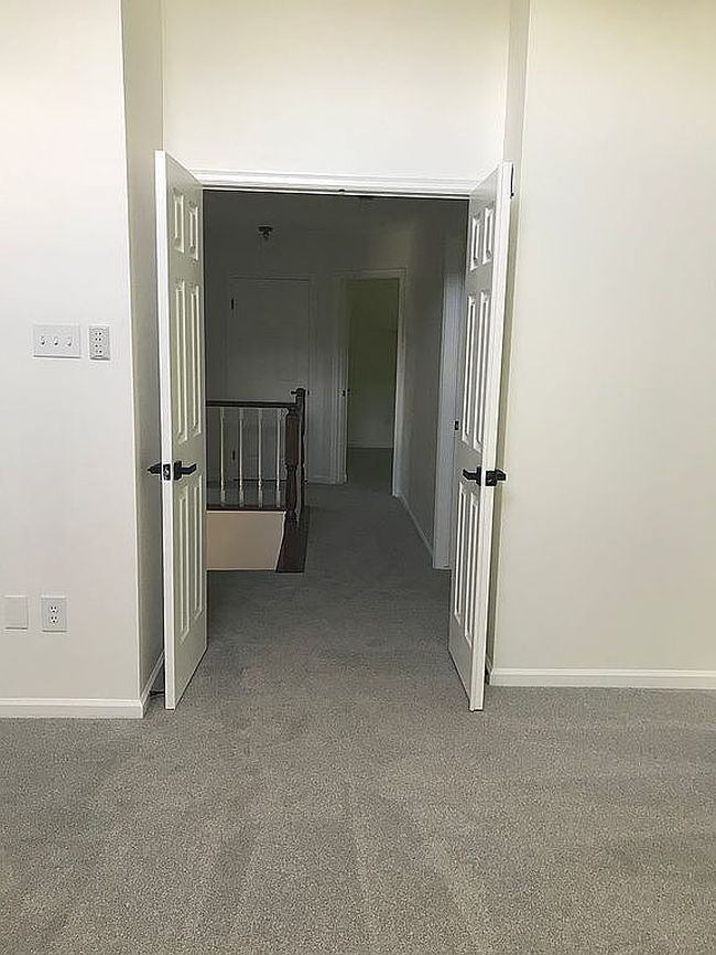 Image of 809 Peppard Dr