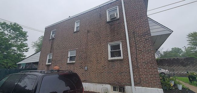 Image of 2515 Sandeland St
