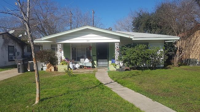 Additional photo 1 of property located at 335 Como St