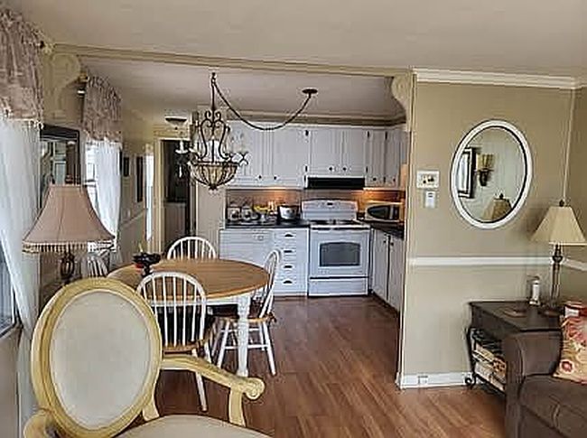 Image of 3316 Orange St #21