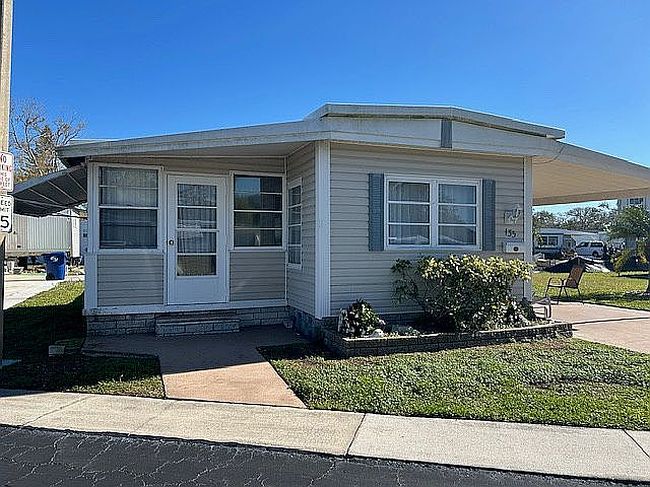 Image of 10399 67th Ave N #135