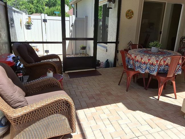 Image of 542 Ne 45th Ct