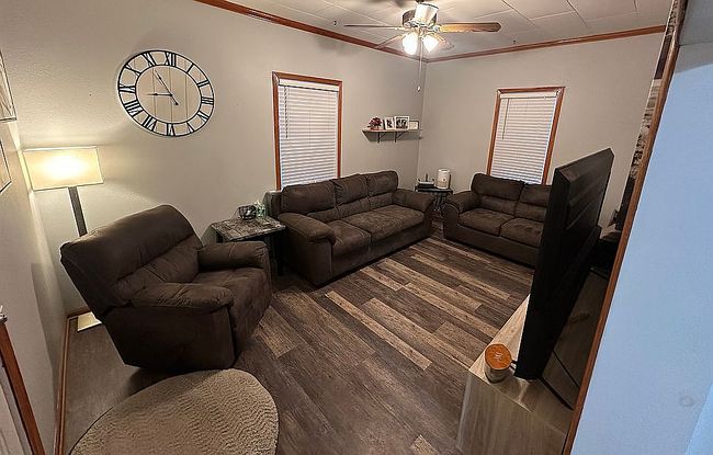 Photo of 714 Main St, Victoria, KS
