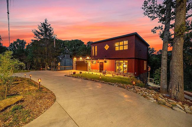 Photo of 1505 Strawberry Ln