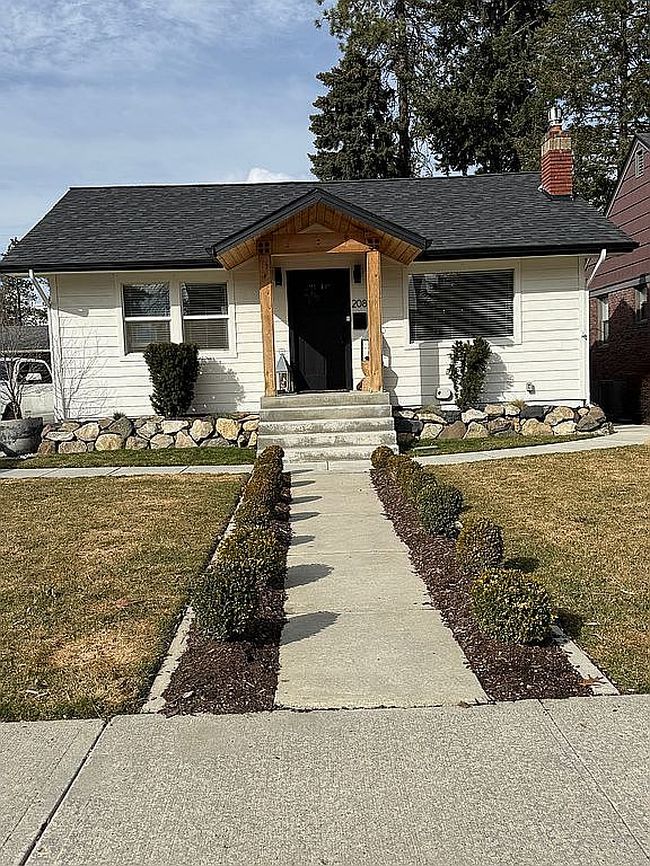Image of 208 W 28th Ave