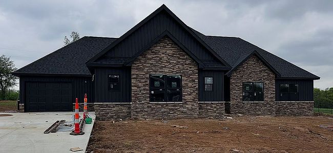 Image of 121 Red Oak