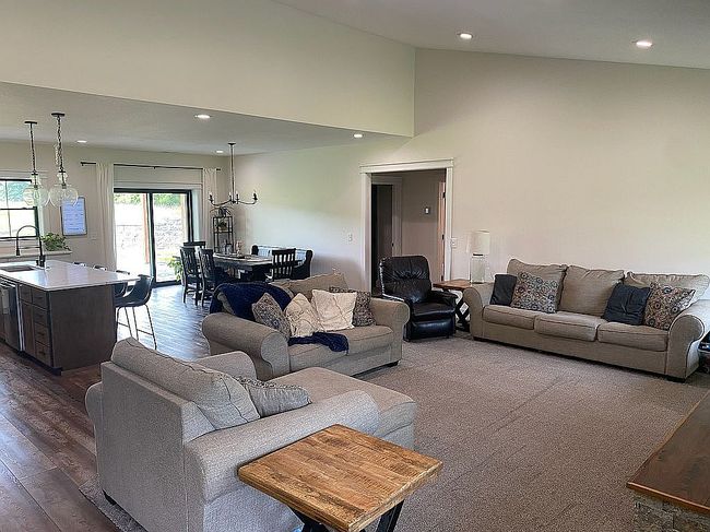 Photo of 1530 County Road 2375, Moberly, MO