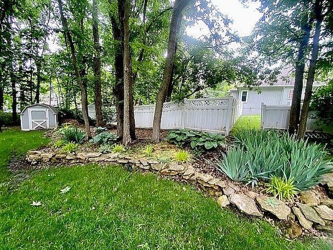 Photo of 3405 Nw Pink Hill Cir, Blue Springs, MO