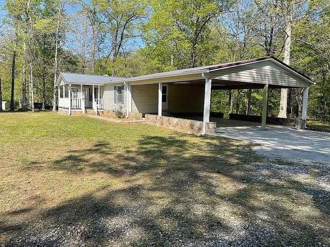Image of 660 Holly Creek Dr