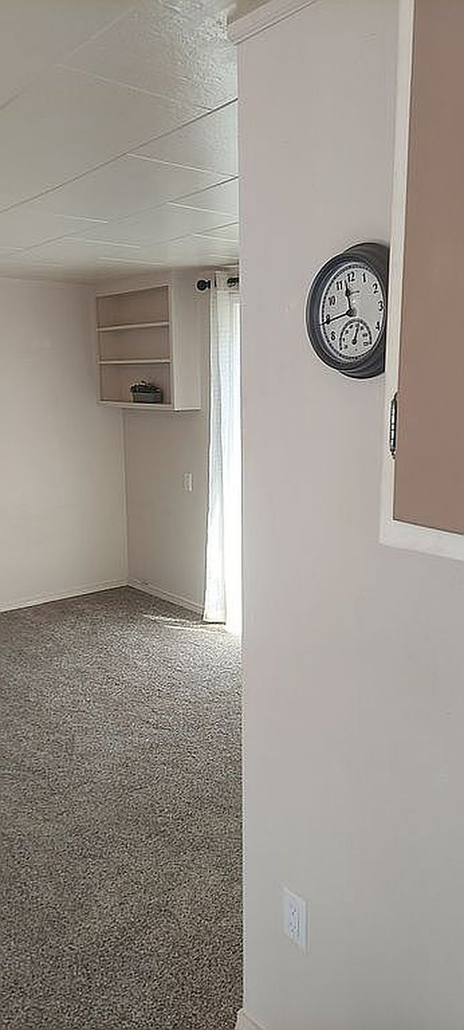 Image of 5617 N Wall St