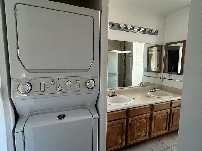 Additional photo 3 of property located at 3131 Stout St