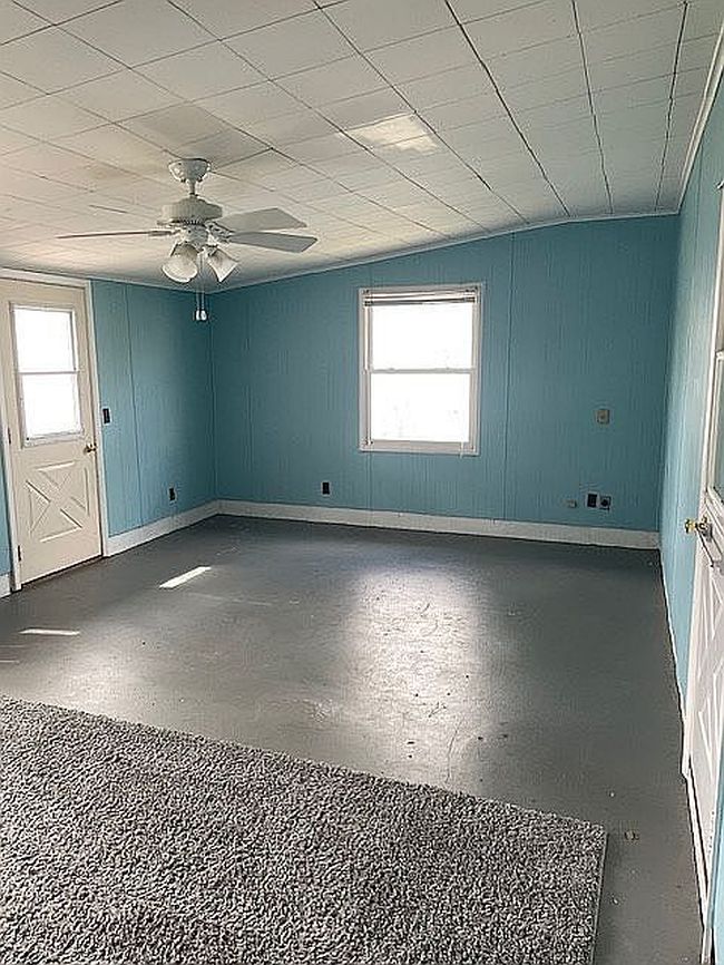Image of 107 W Eiche Ave