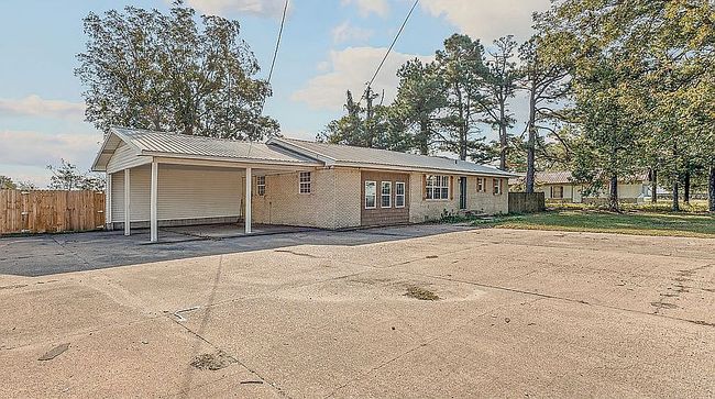 Image of 8467 Highway 135 S