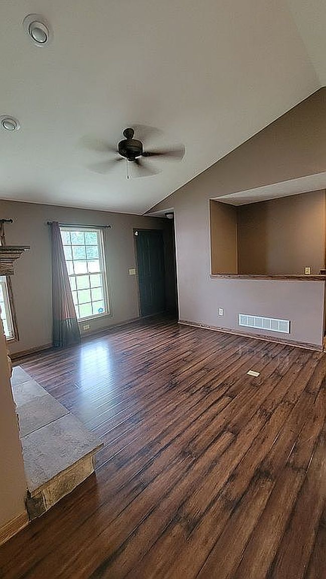 Image of 4090 Melrose Dr