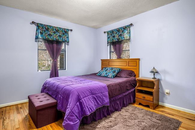 Photo of 39 Lakeside Dr, Asheville, NC