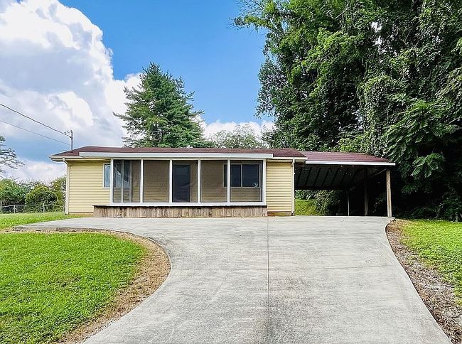 Photo of 924 Watauga Rd, Cookeville, TN