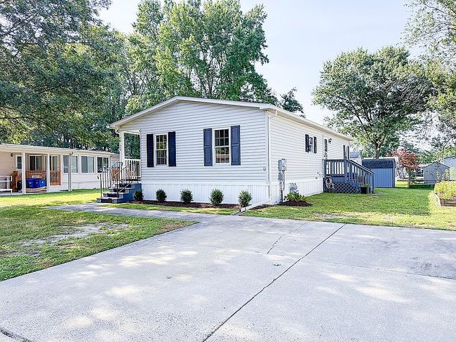 Photo of 712 Sable Ln, Mount Laurel, NJ