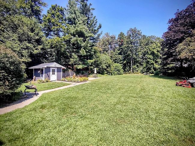 Photo of 60 Orchard St, Westfield, MA