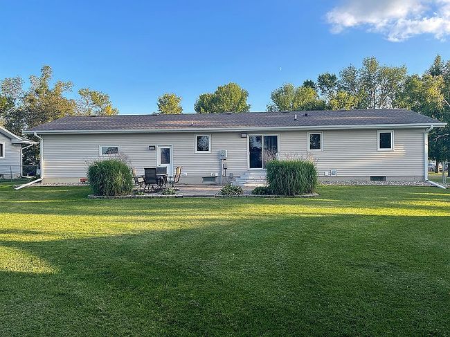 Additional photo 2 of property located at 706 3rd Ave Ne