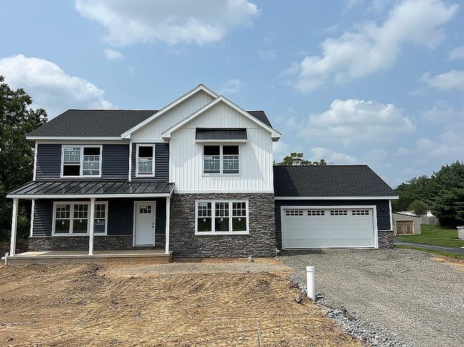Photo of 801 Marcon Dr, Lebanon, PA