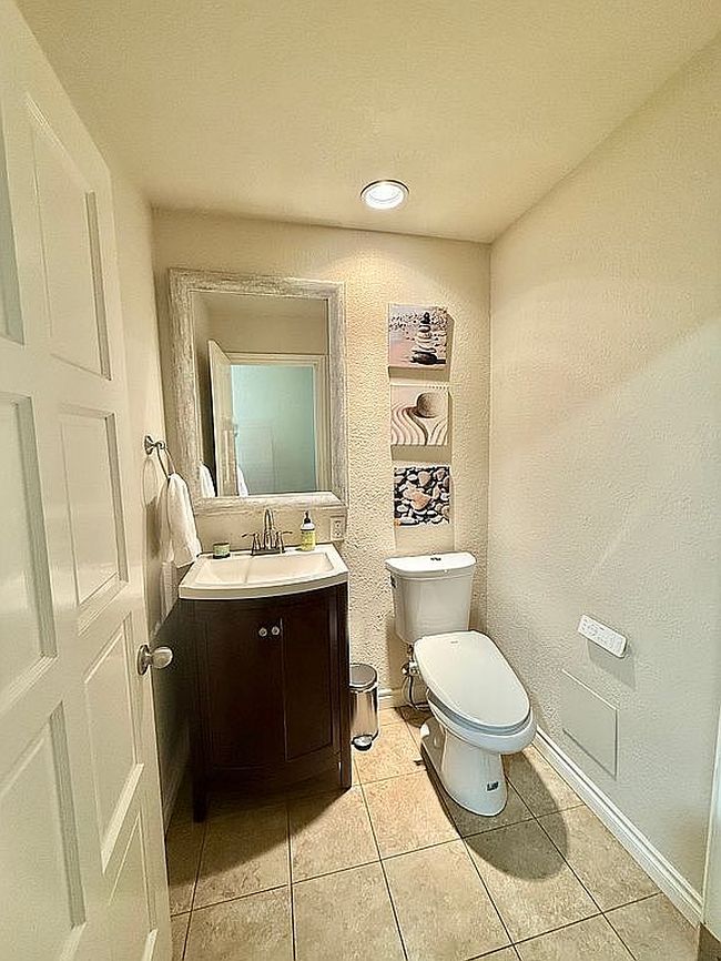 Additional photo 3 of property located at 4575 Eagle Crest Rd Nw