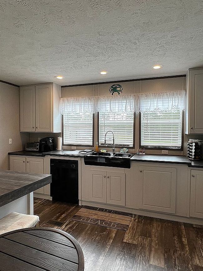 Image of 308 Norfolk Dr