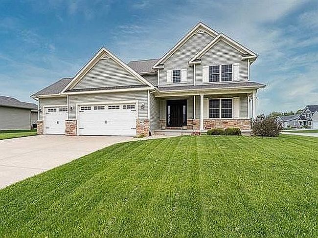 Preview of property located at 802 Stonebridge Cir