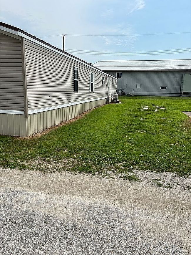 Additional photo 2 of property located at 404 Wadena Rd Lot 207