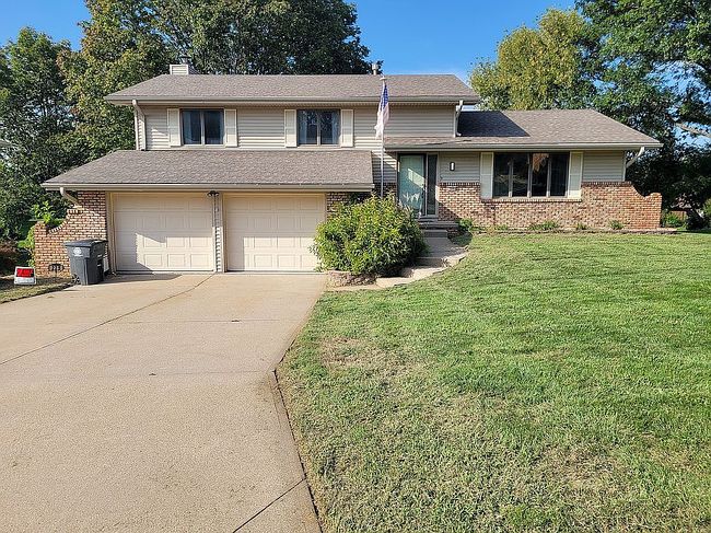 Preview of property located at 225 Kingsridge Dr