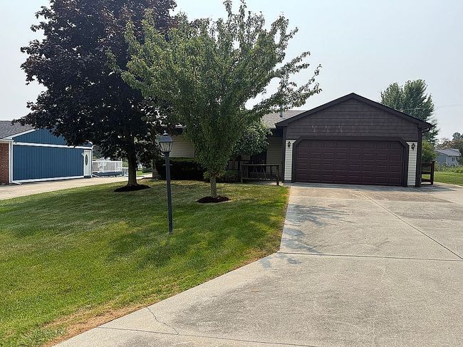 Photo of 4105 Violet Ave, Saint Clair, MI