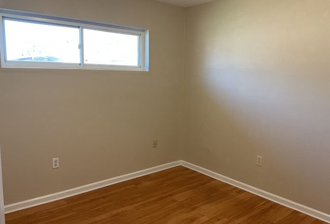 Image of 3714 Brookwood Dr