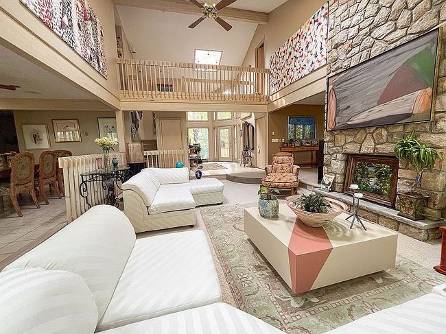 Photo of 108 Blackfoot Trl, Pocono Pines, PA