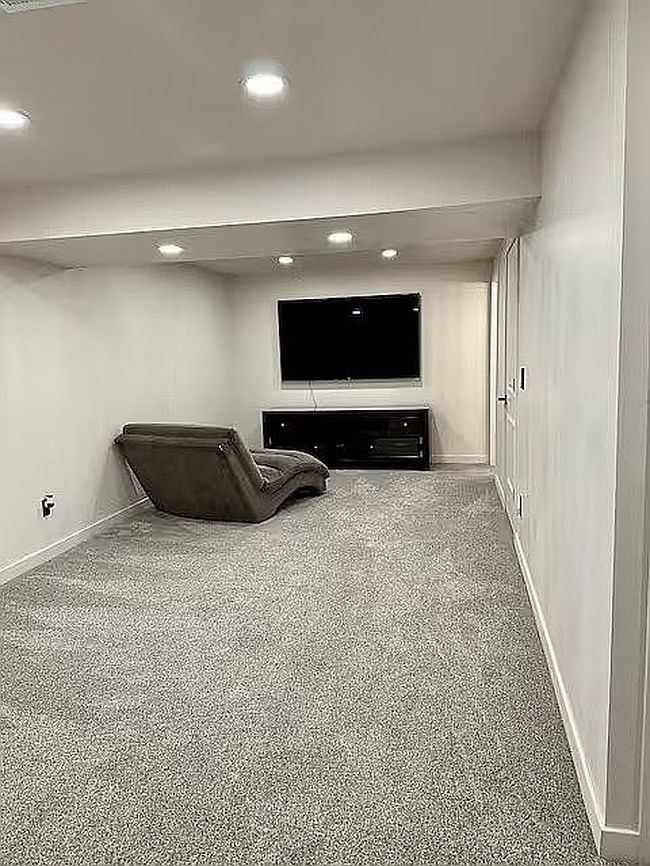 Photo of 11618 S Old Cedar Dr, South Jordan, UT