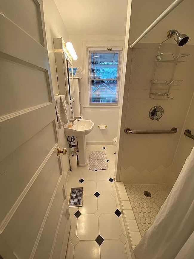 Photo of 739 22nd St S, Arlington, VA