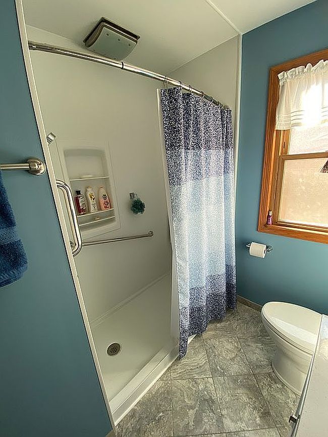 Image of 3825 W 109th St