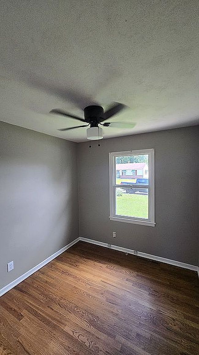Photo of 4344 N Denver Ave, Kansas City, MO