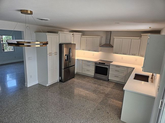 Image of 3610 Pershing Ave