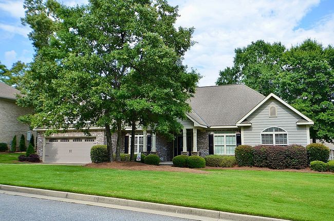 Photo of 4518 Lakewood Park Dr, Phenix City, AL