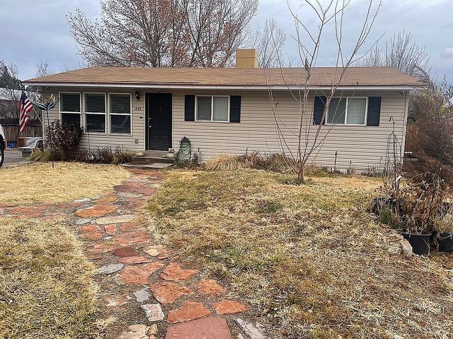 Photo of 445 Minor Ct