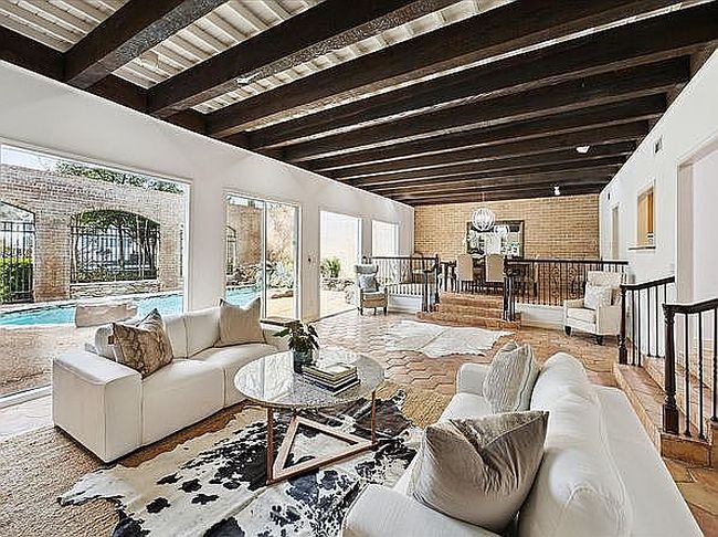 Image of 6035 Rutherglenn Dr