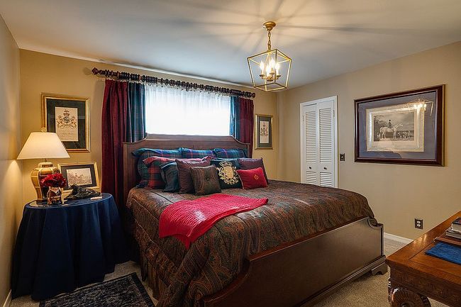 Photo of 2406 Lou Ln, Wichita Falls, TX