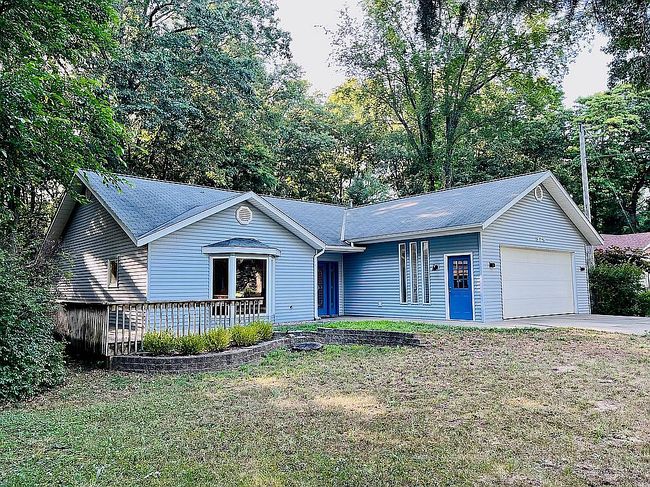Photo of 579 Howard Ave, Holland, MI