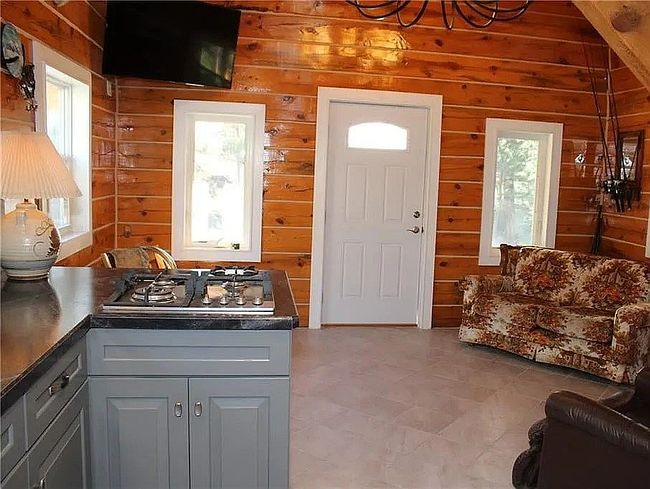 Photo of 69 Meadow Lark Dr, Columbus, MT