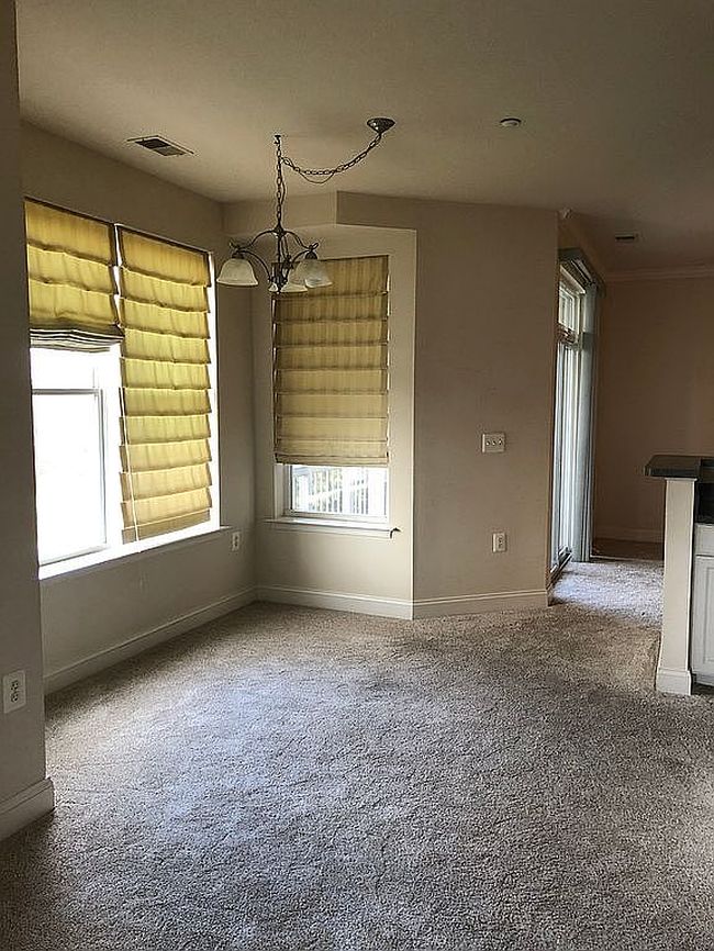 Photo of 1030 Crest Way, York, PA