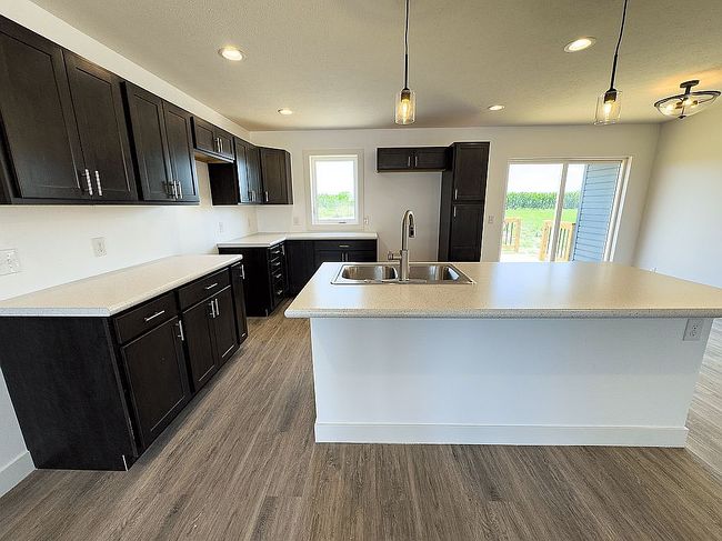 Photo of 2225 Fairway Dr, Crete, NE