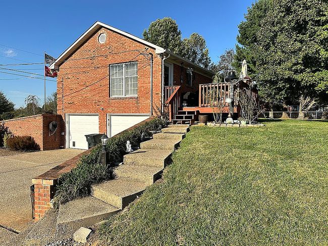 Image of 206 Antlers Trace Dr