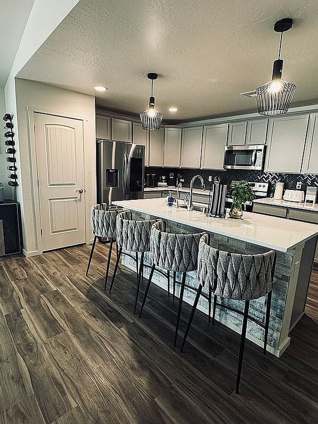 Photo of 2415 Ray Ave W, Artesia, NM