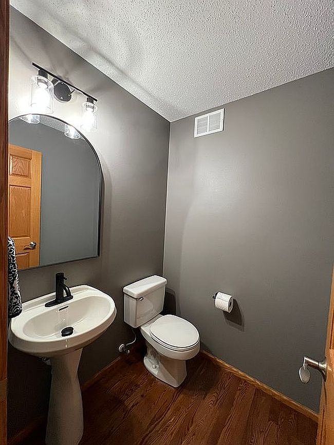Photo of 6176 Martens Way S, Fargo, ND