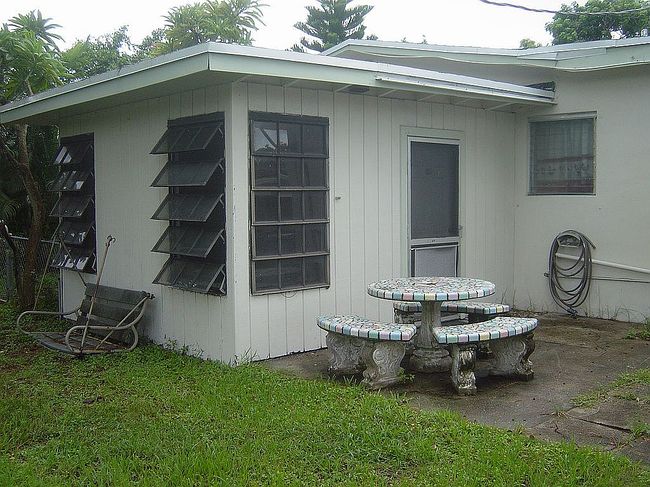 Image of 900 Ne 11th Ave